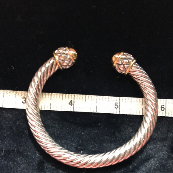 New 2 tone cable bracelet - Picture 4 of 6